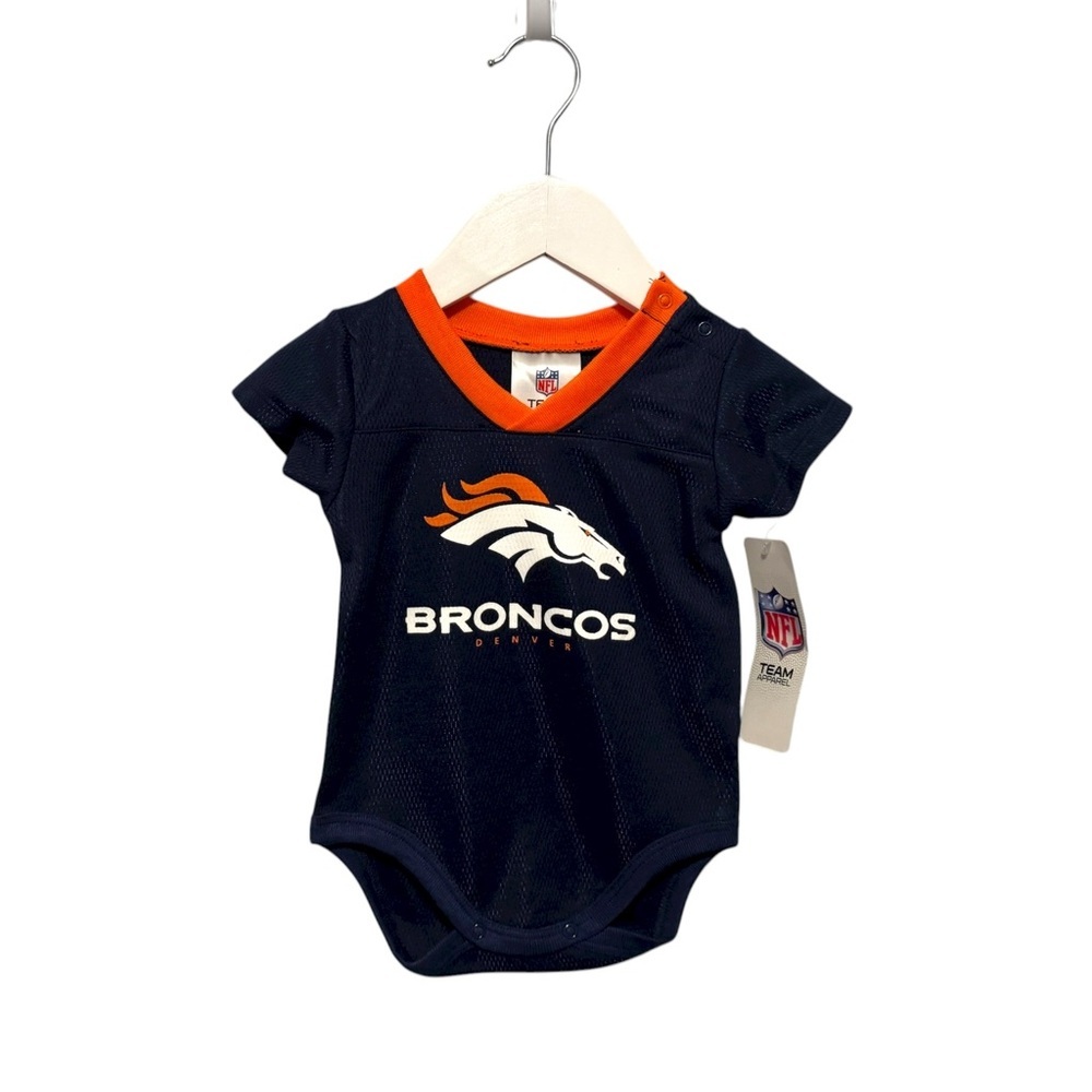 ⭐️ 5/$30 NFL Baby Denver Broncos Onesie Jersey size 3-6 Months